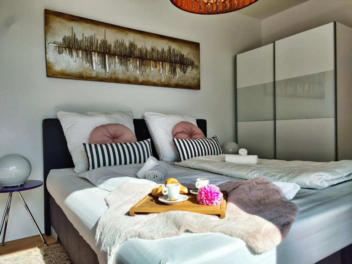 Penthouse Mit Whirlpool Im Herzen Von Niedersachsen Burgwedel  Luaran gambar