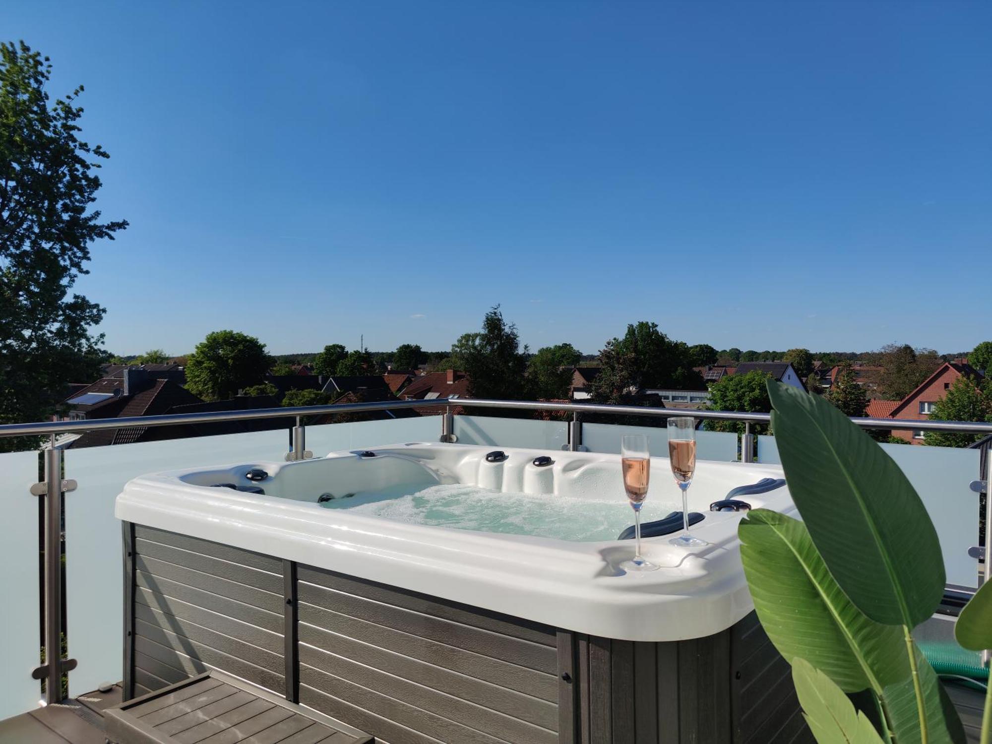 Penthouse Mit Whirlpool Im Herzen Von Niedersachsen Burgwedel  Luaran gambar