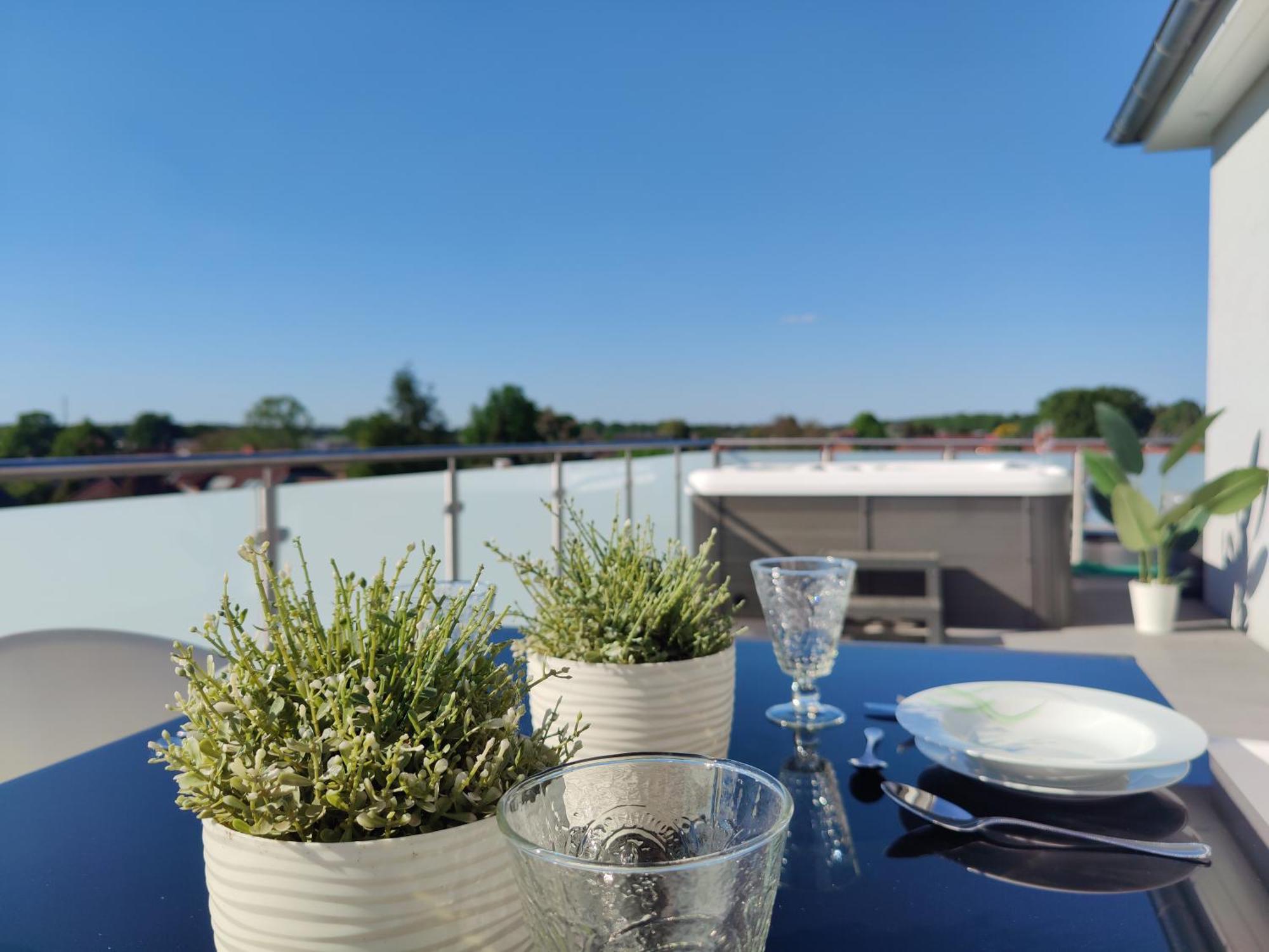 Penthouse Mit Whirlpool Im Herzen Von Niedersachsen Burgwedel  Luaran gambar